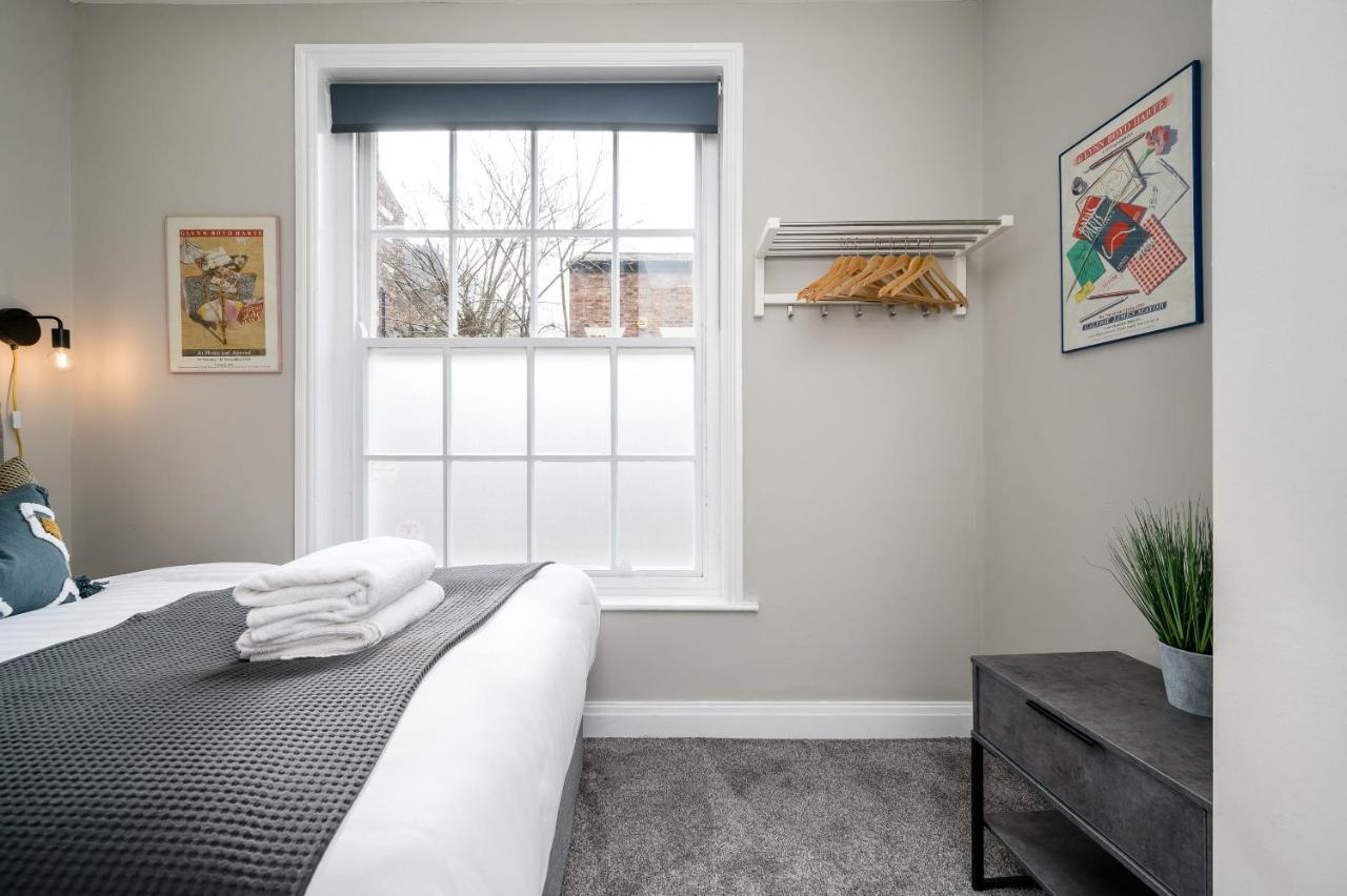 Host & Stay - Stunning Georgian Multi-Unit Townhouse Apartment Liverpool Exterior photo